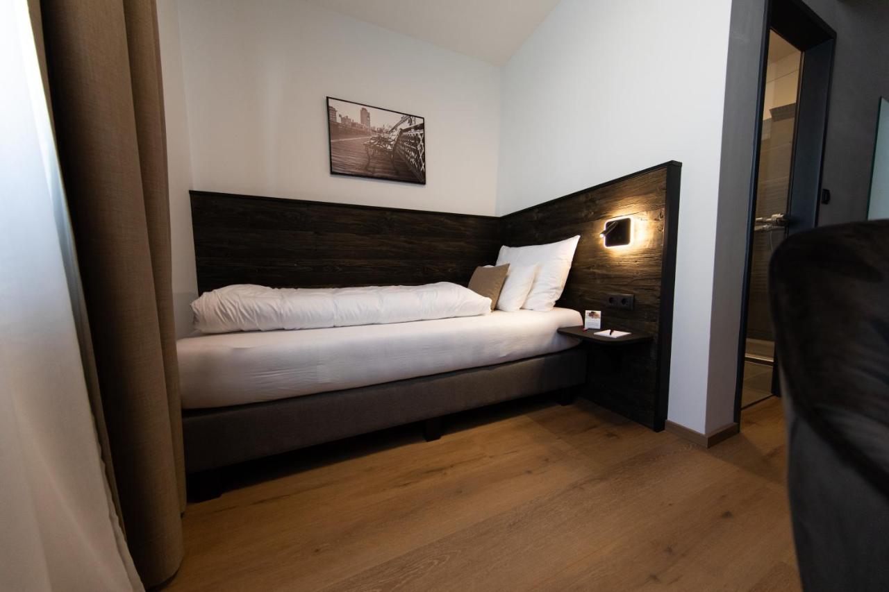 Self-Check-In Hotel Vinoq Zistersdorf Exterior foto